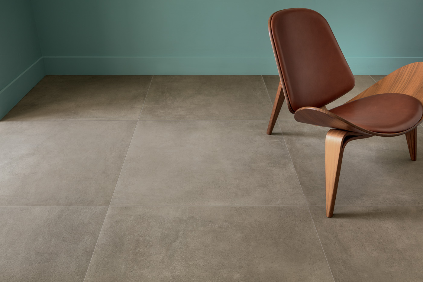 Urbanixx Gres Hirado Bodenfliese Betonoptik Braun Matt 90x90 cm rektifiziert R10