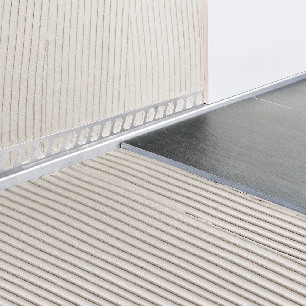 Blanke AQUA-KEIL WAND Edelstahl gebürstet rechter Anschlag 11 mm 32 mm 1,48 m
