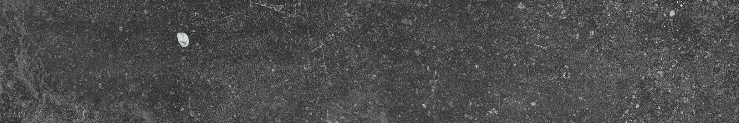 Flaviker Nordik Stone Dekor Natursteinoptik Nordik Stone Black Mix Sizes matt 30x60 cm rekt. Flaviker Nordik Stone Dekor Natursteinoptik Nordik Stone Black Mix Sizes matt 30x60 cm rekt.
