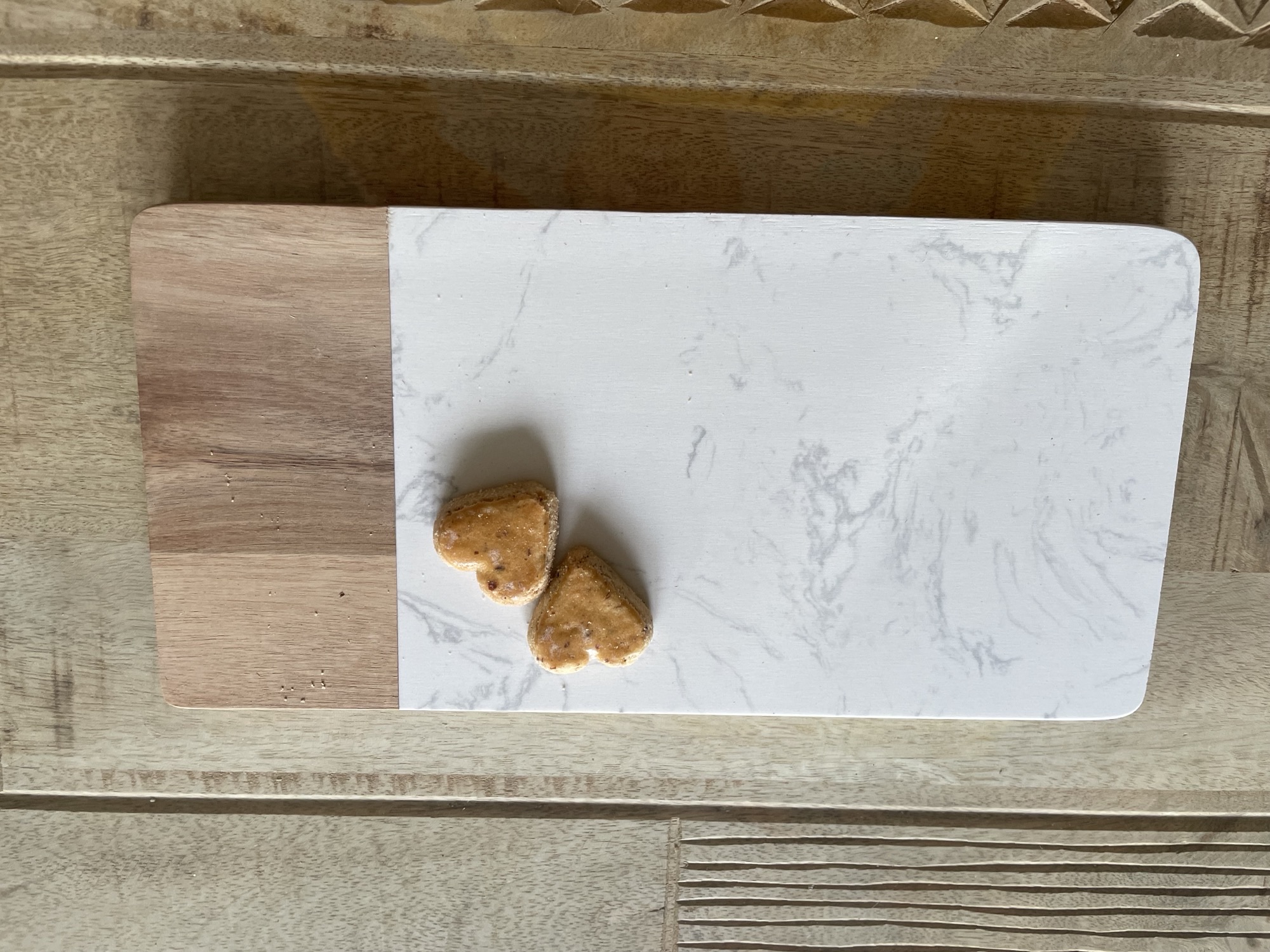 Schneidebrett Aus Holz & Epoxidharz - Ozeanblaues Wellenmuster Für Küche & Servieren