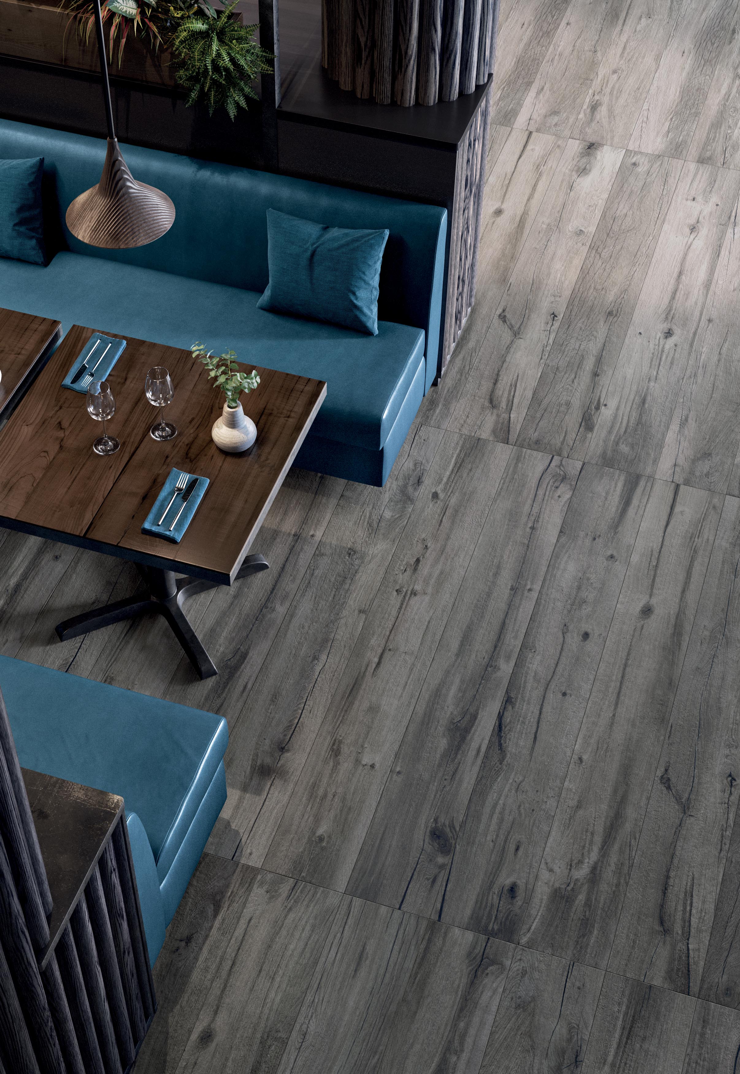 Flaviker Nordik Wood Indoor Bodenfliese Holzoptik Grau Matt 20x120 cm rektifiziert R10B