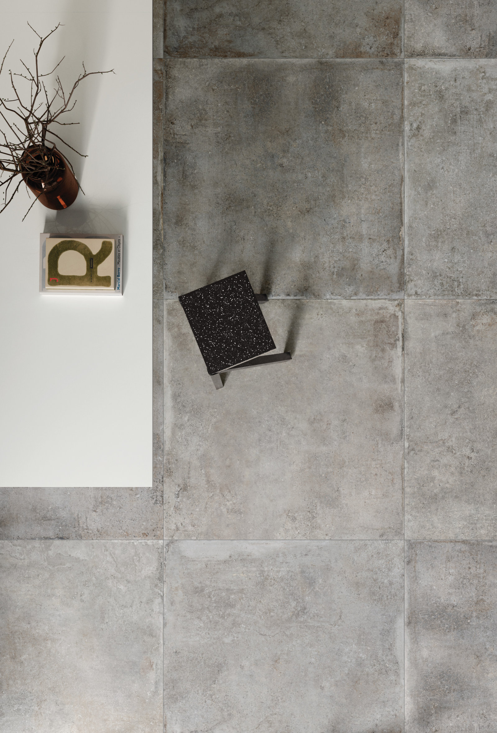 Flaviker Re Tour Bodenfliese Betonoptik Grau Matt 90x90 cm rektifiziert R10B
