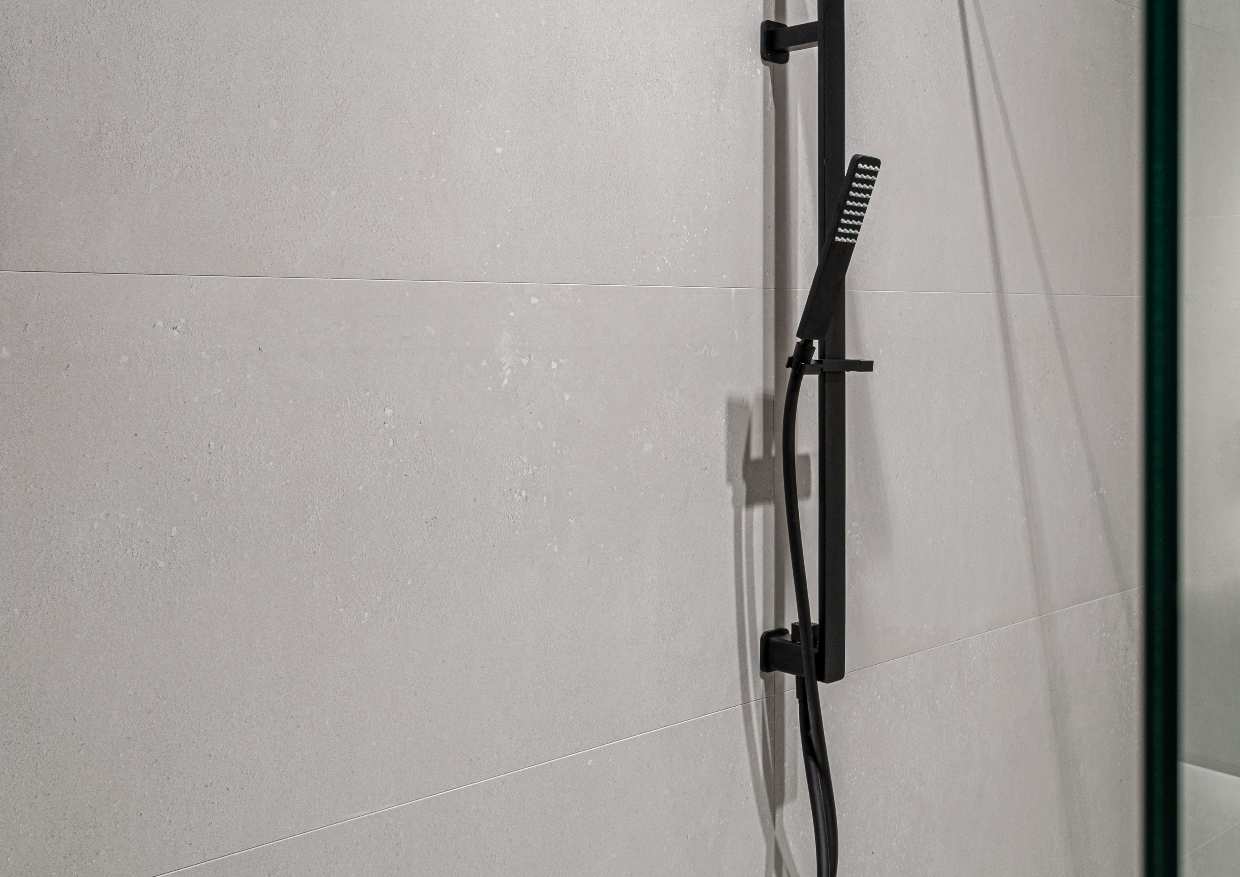 Urbanixx Gres Malmö Betonoptik Weiß matt 30x60 cm rekt. R9 Urbanixx Gres Malmö Betonoptik Weiß matt 30x60 cm rekt. R9