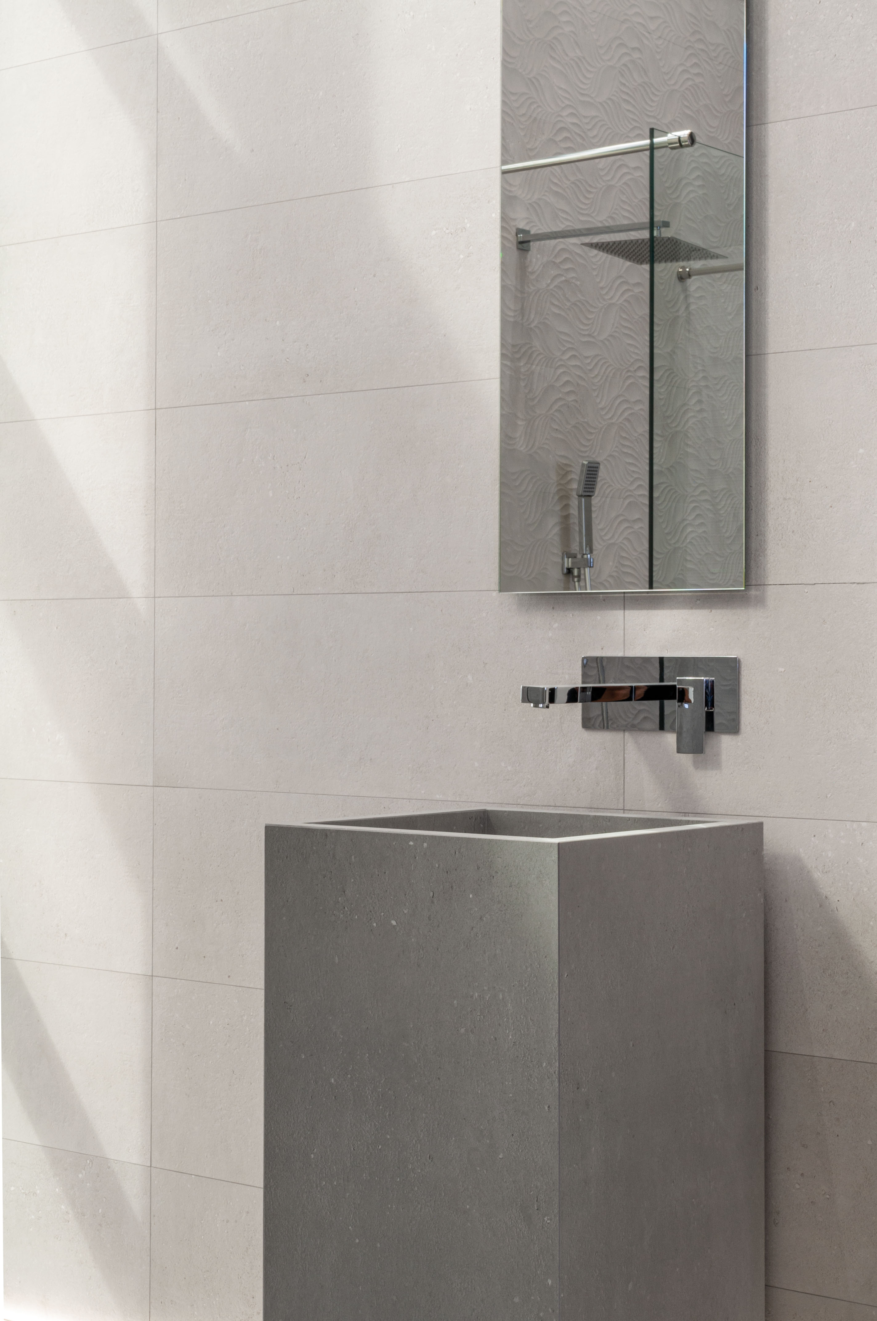 Urbanixx Gres Malmö Betonoptik Weiß matt 30x60 cm rekt. R9 Urbanixx Gres Malmö Betonoptik Weiß matt 30x60 cm rekt. R9